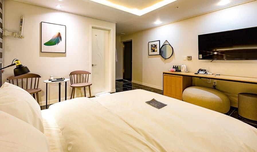 Hash Hotel Suwon Exterior foto